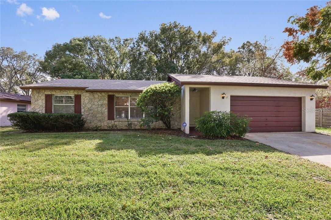 103 Albrighton Dr., Longwood, FL 32779