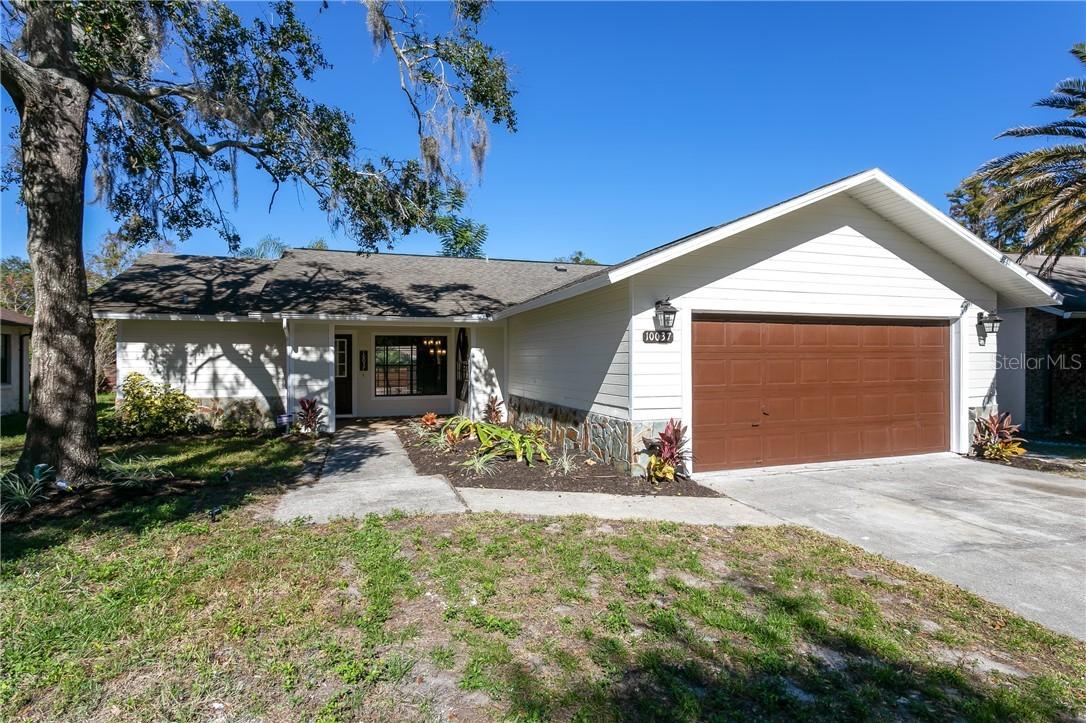 10037 Cheshunt Dr., Orlando, FL 32817