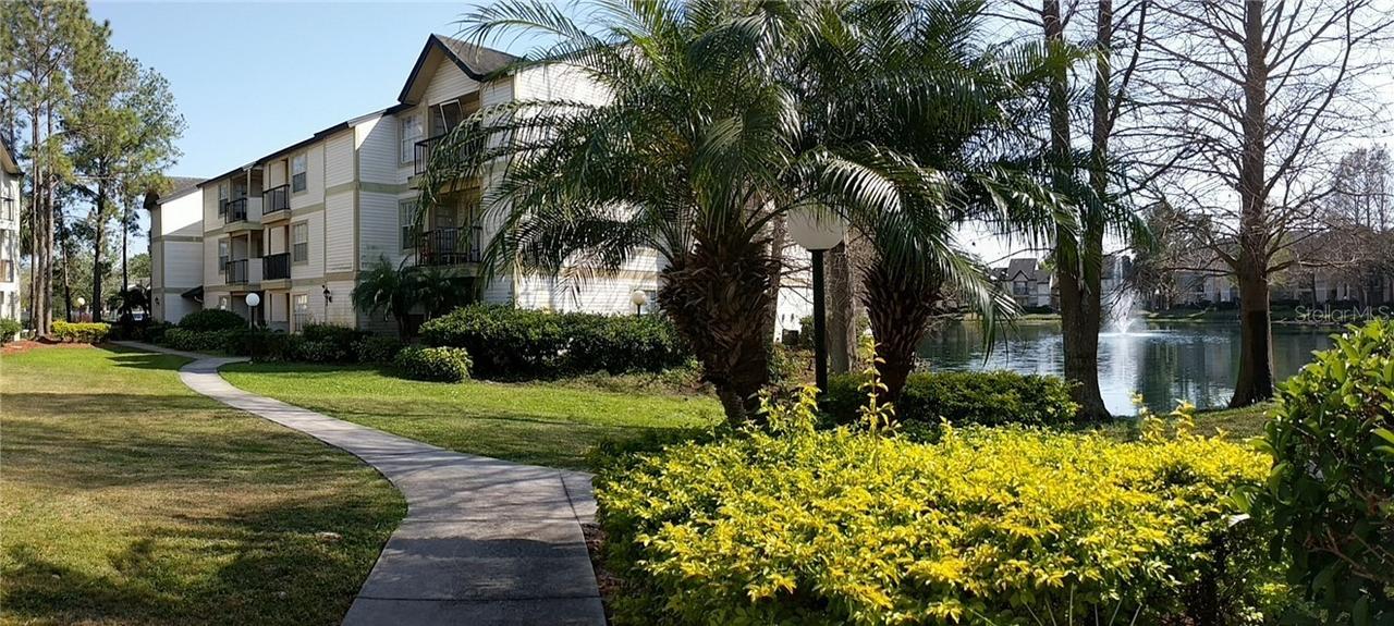 1924 Lake Atriums Cir. #52, Orlando, FL 32839