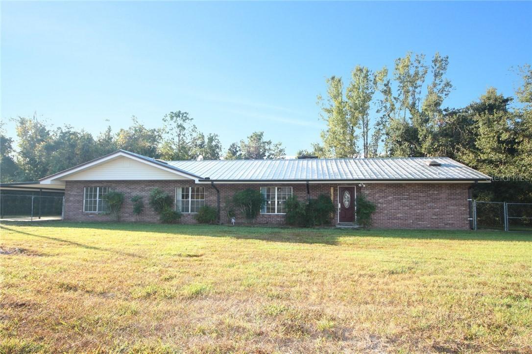 1943 Champagne Rd., Davenport, FL 33837