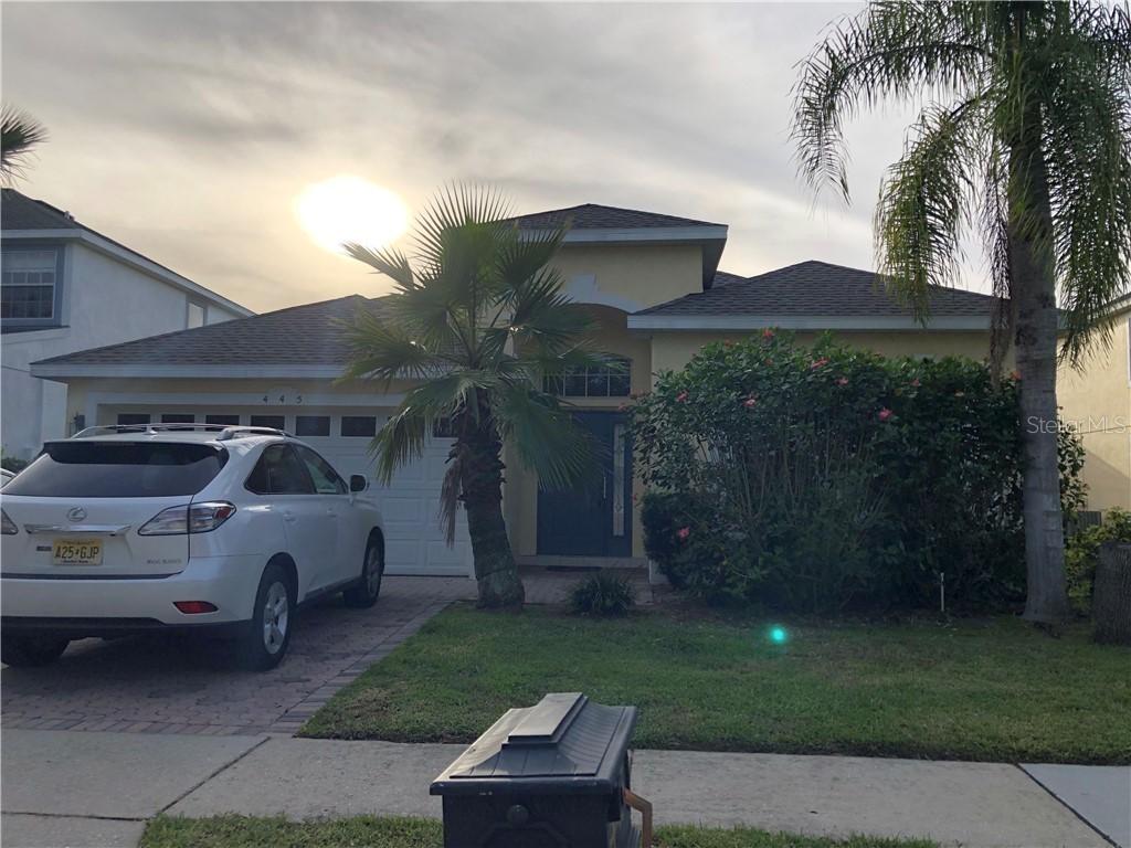 445 Gleneagles Dr., Davenport, FL 33897