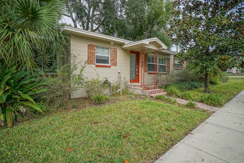 600 S Summerlin Ave., Orlando, FL 32801