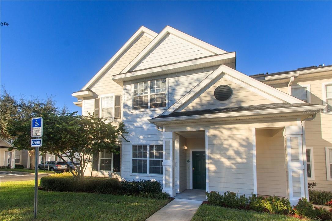 142 Southern Pecan Cir. #101, Winter Garden, FL 34787