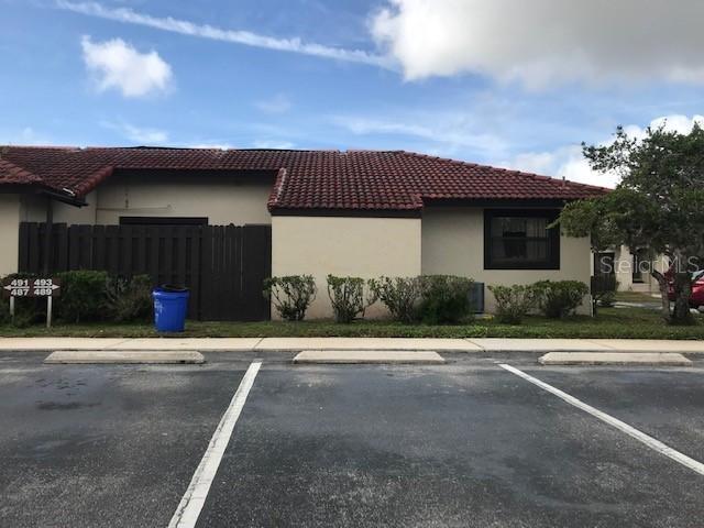 489 Hunter Cir., Kissimmee, FL 34758