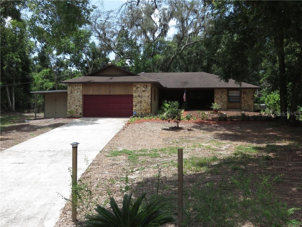 23958 Oak Tree Dr., Sorrento, FL 32776