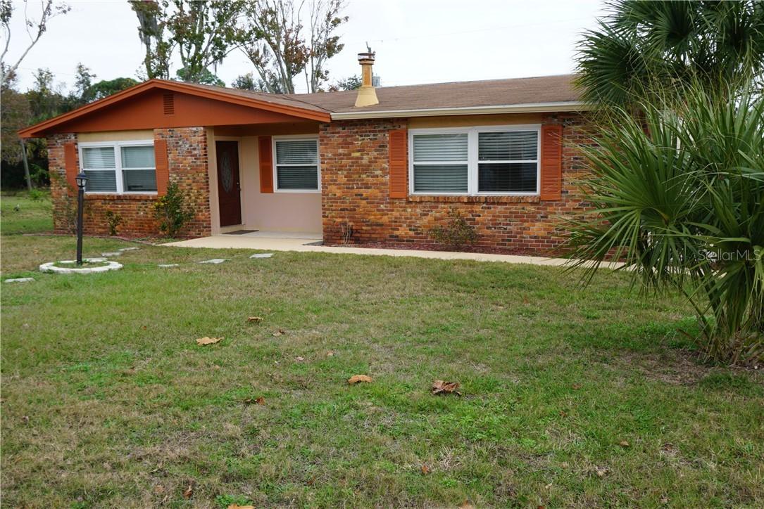 1 Silver Cir., Edgewater, FL 32141