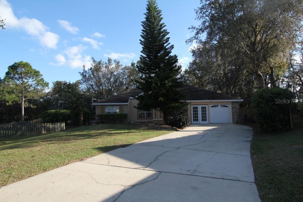 543 Pine Lake View Dr., Davenport, FL 33837
