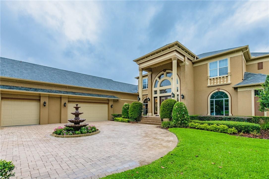 2742 Lake Howell Ln., Winter Park, FL 32792