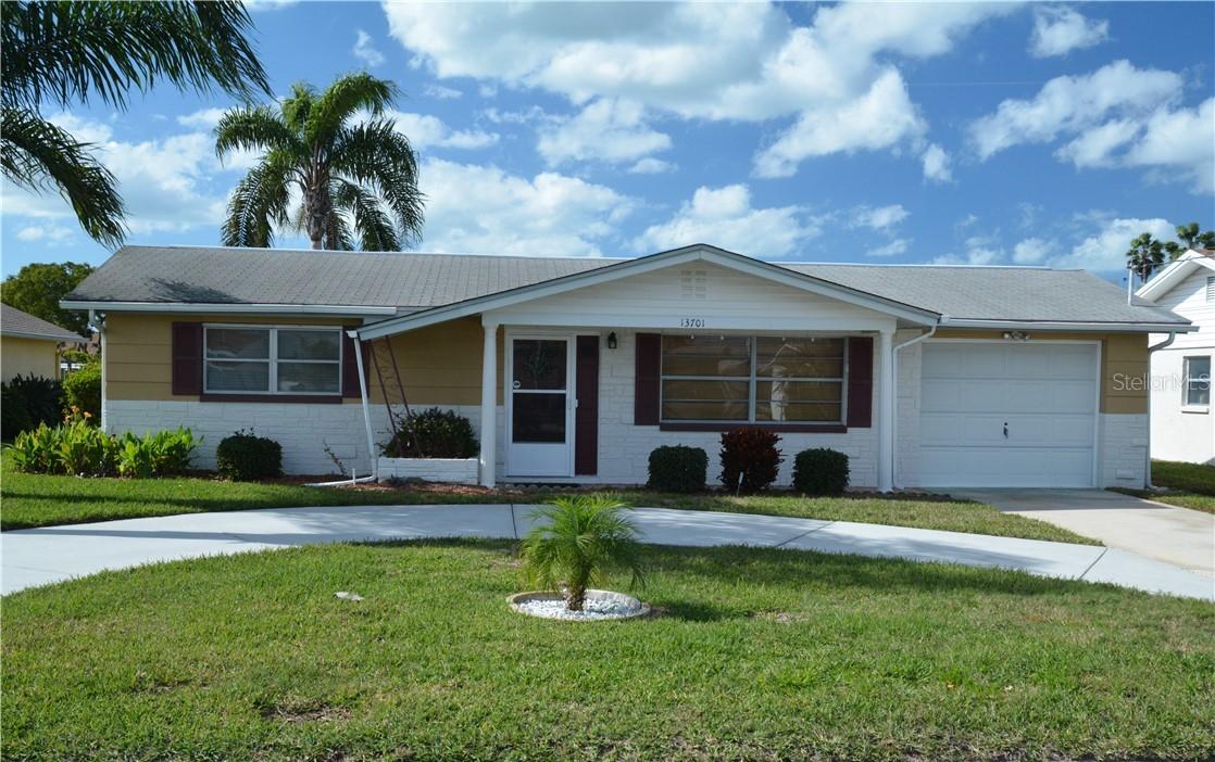 13701 Allyn Dr., Hudson, FL 34667