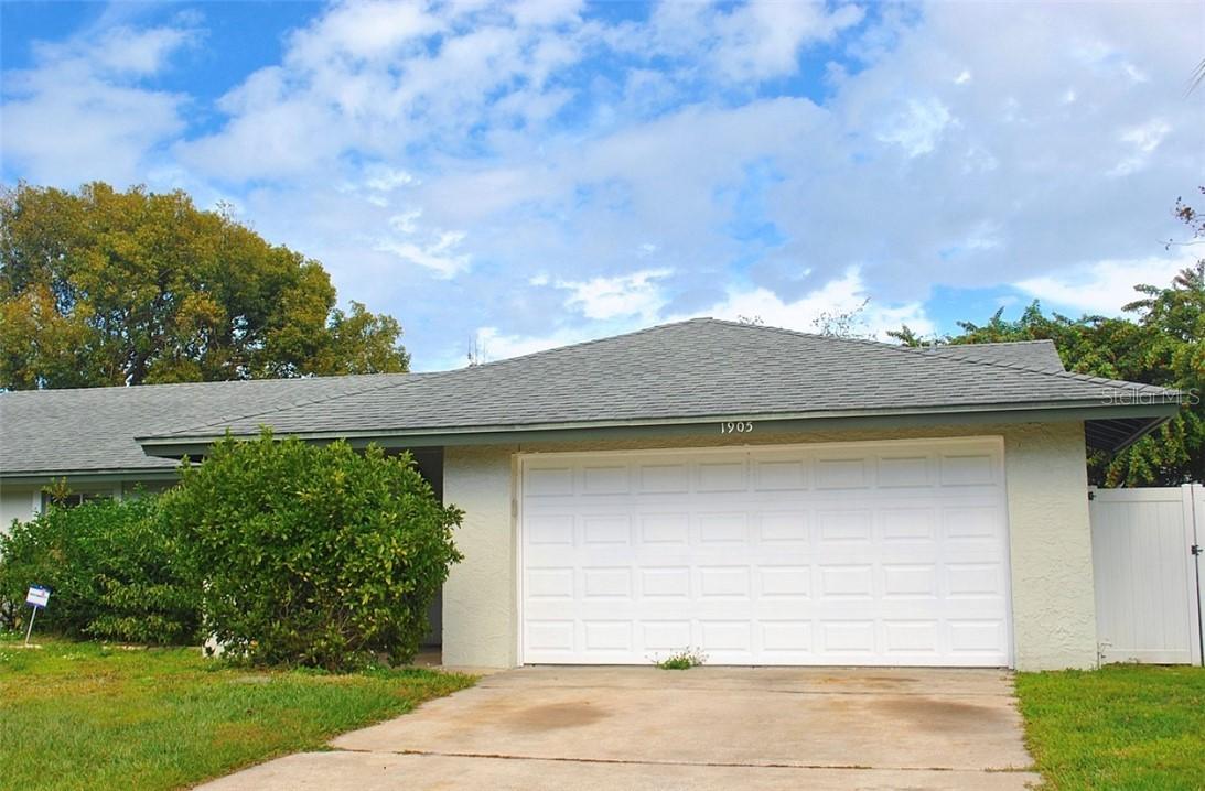 1905 Bruce St., Kissimmee, FL 34741