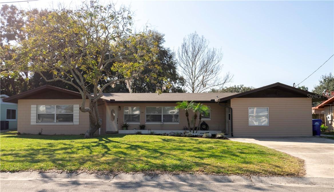 503 First St., Tavares, FL 32778