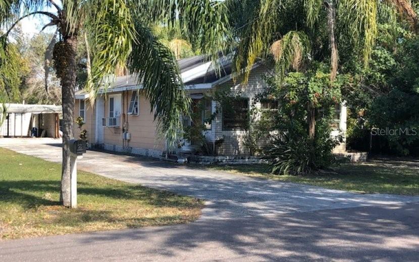 2619 W Henry Ave., Tampa, FL 33614