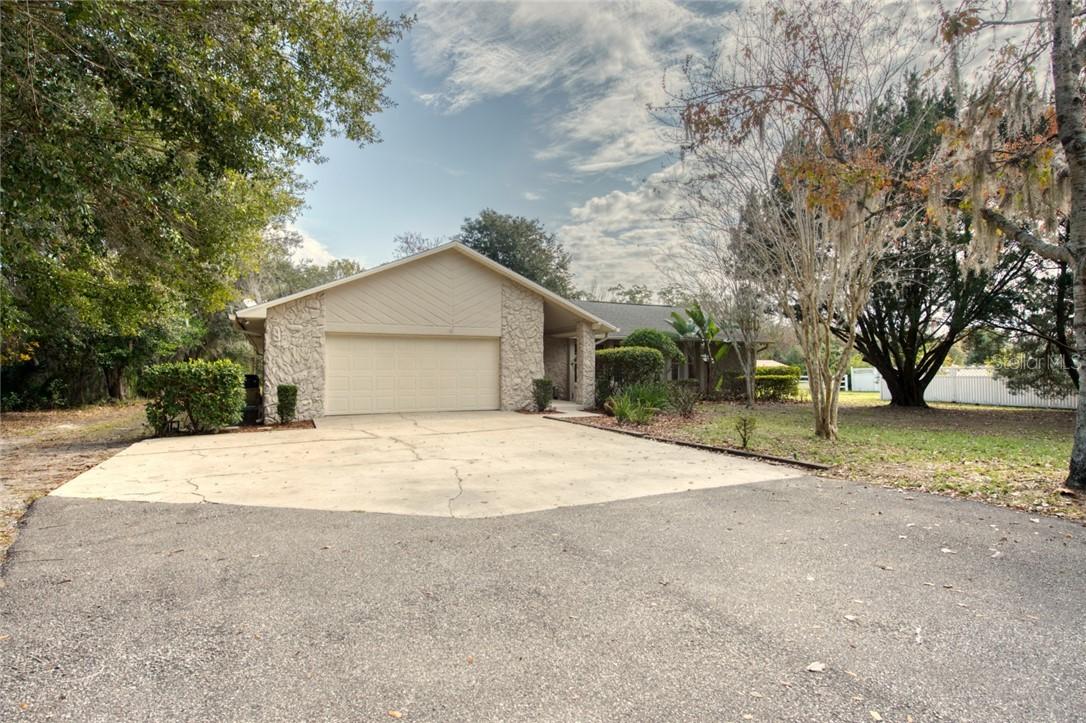1501 Brooks Ln., Oviedo, FL 32765