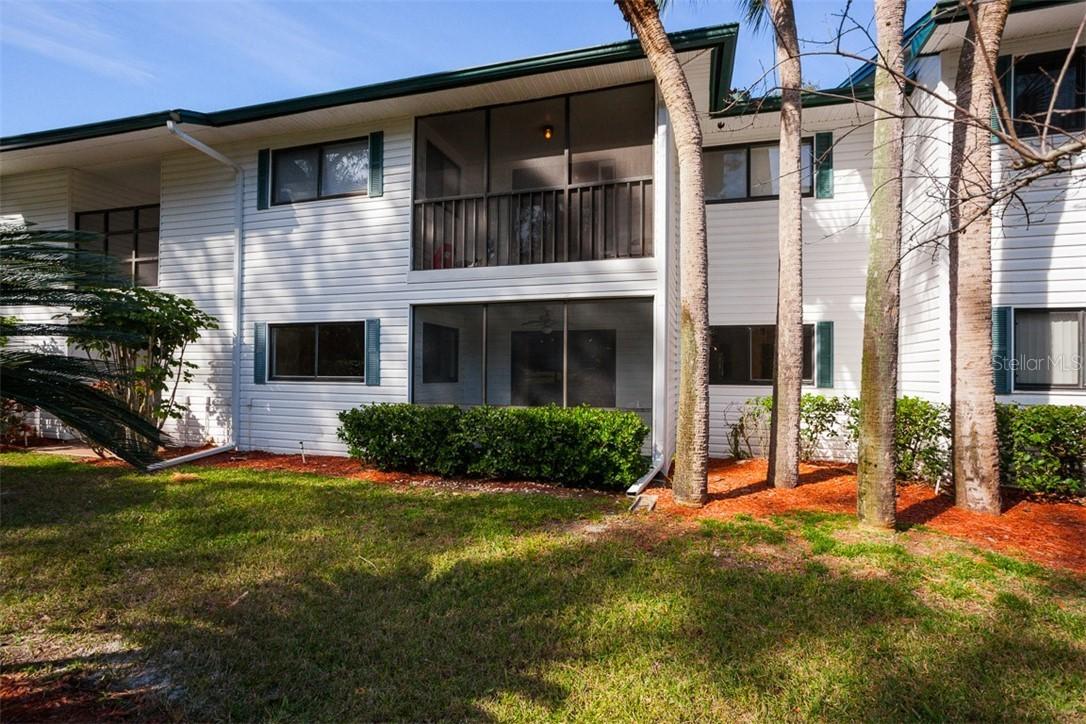 3277 Fox Chase Cir. #106, Palm Harbor, FL 34683