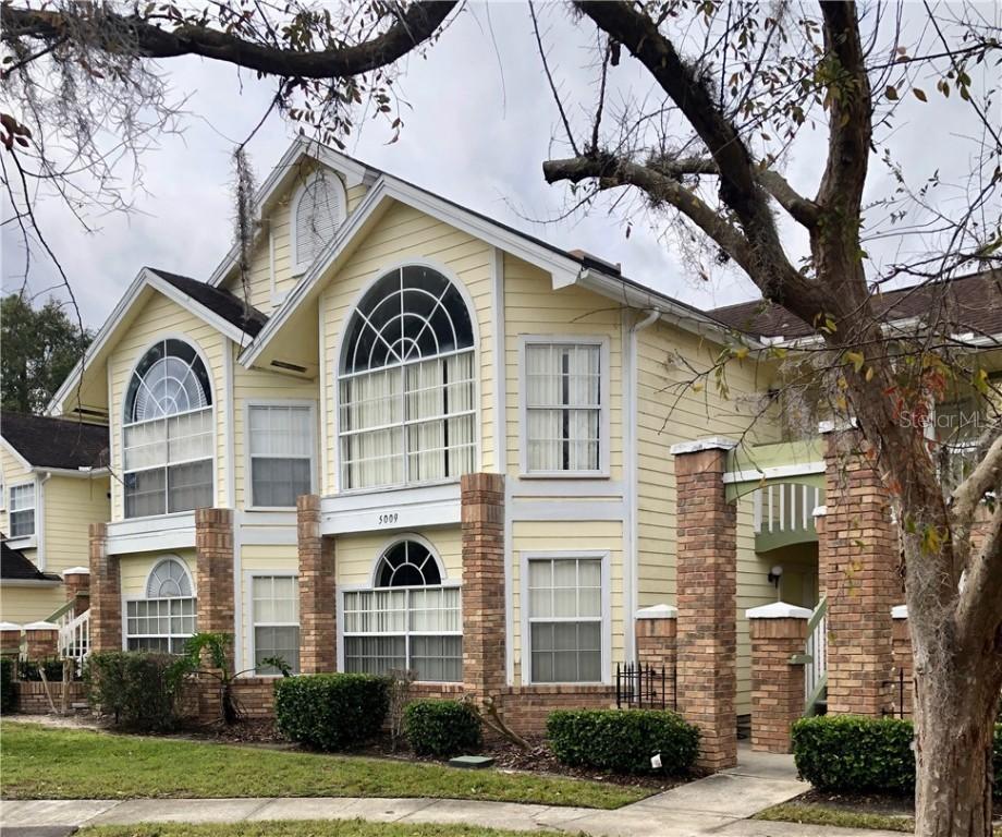 5009 Laguna Bay Cir. #42, Kissimmee, FL 34746