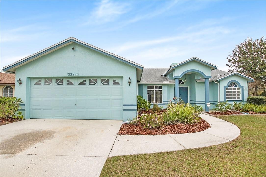 22921 Sterling Manor Loop, Lutz, FL 33549