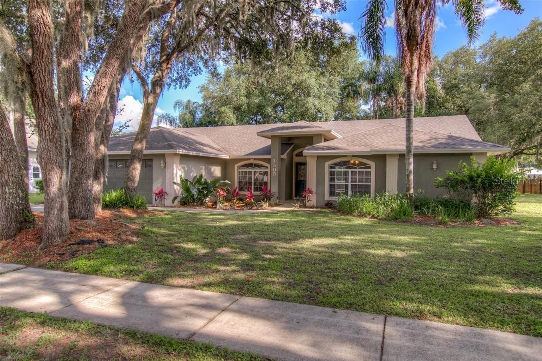 1505 Hastings Path, Lakeland, FL 33809