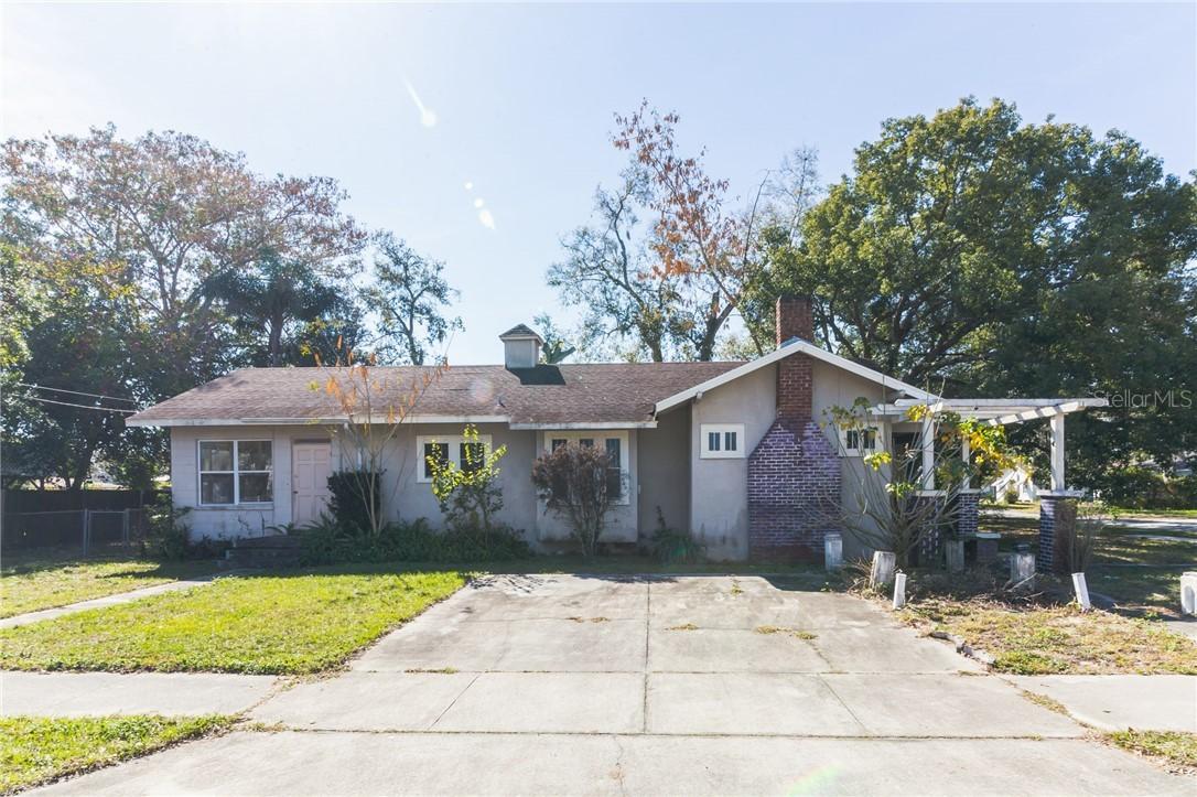 606 2nd St., Winter Haven, FL 33880