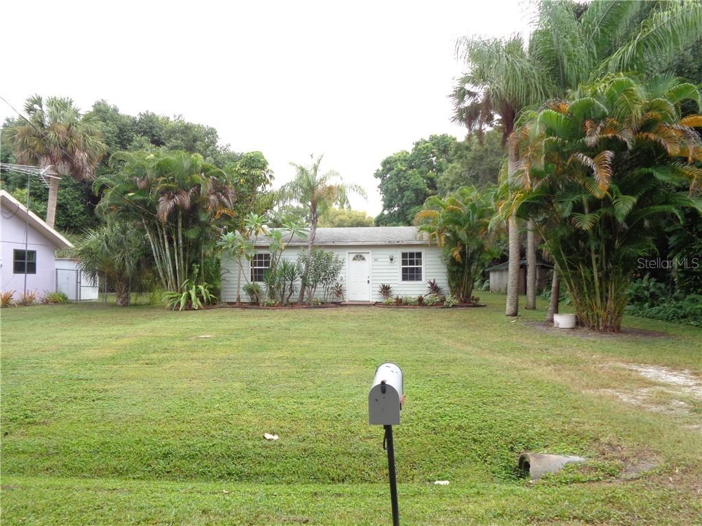 325 Pineapple St., Englewood, FL 34223