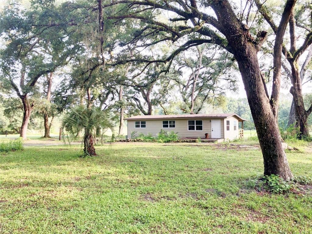 10974 S Us Highway 301, Webster, FL 33597