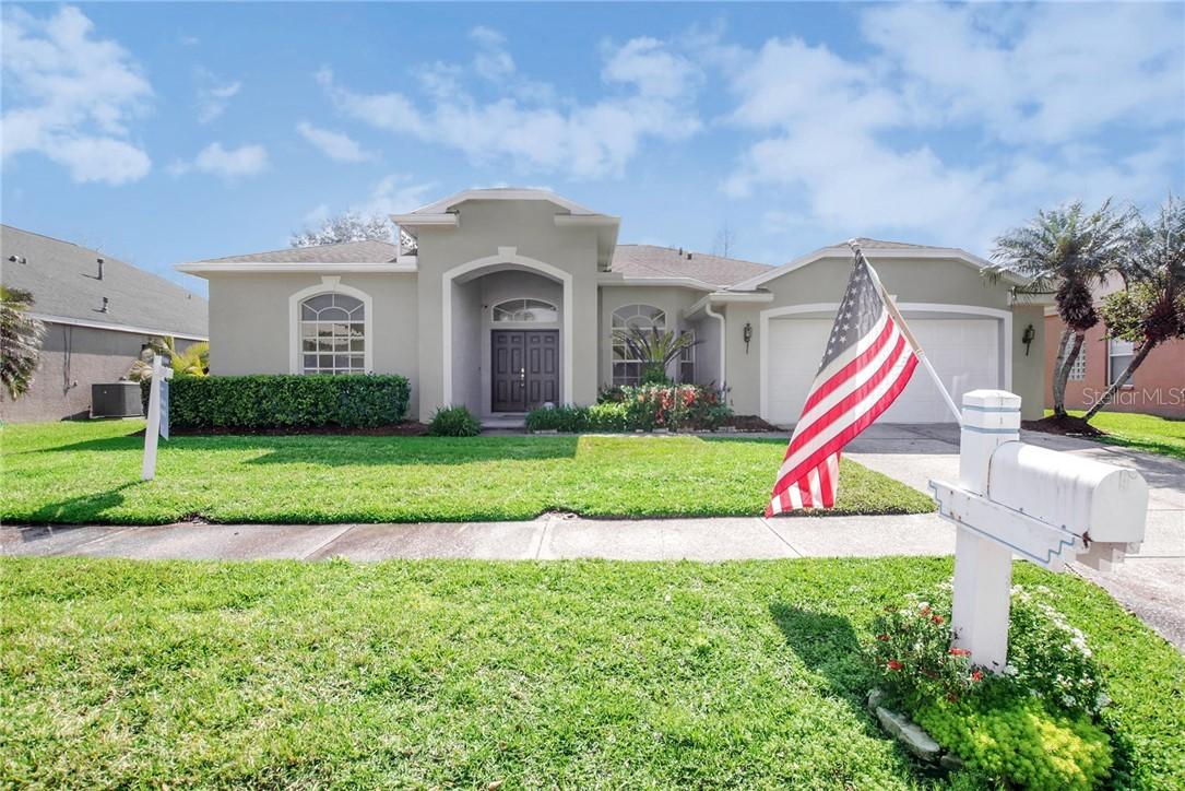 1928 Tangledvine Dr., Wesley Chapel, FL 33543