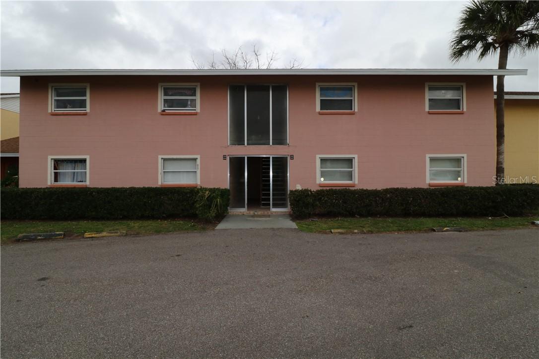 5885 Dahlia Dr. #19, Orlando, FL 32807