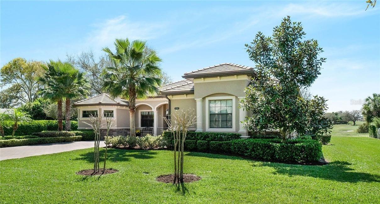 25509 High Hampton Cir., Sorrento, FL 32776