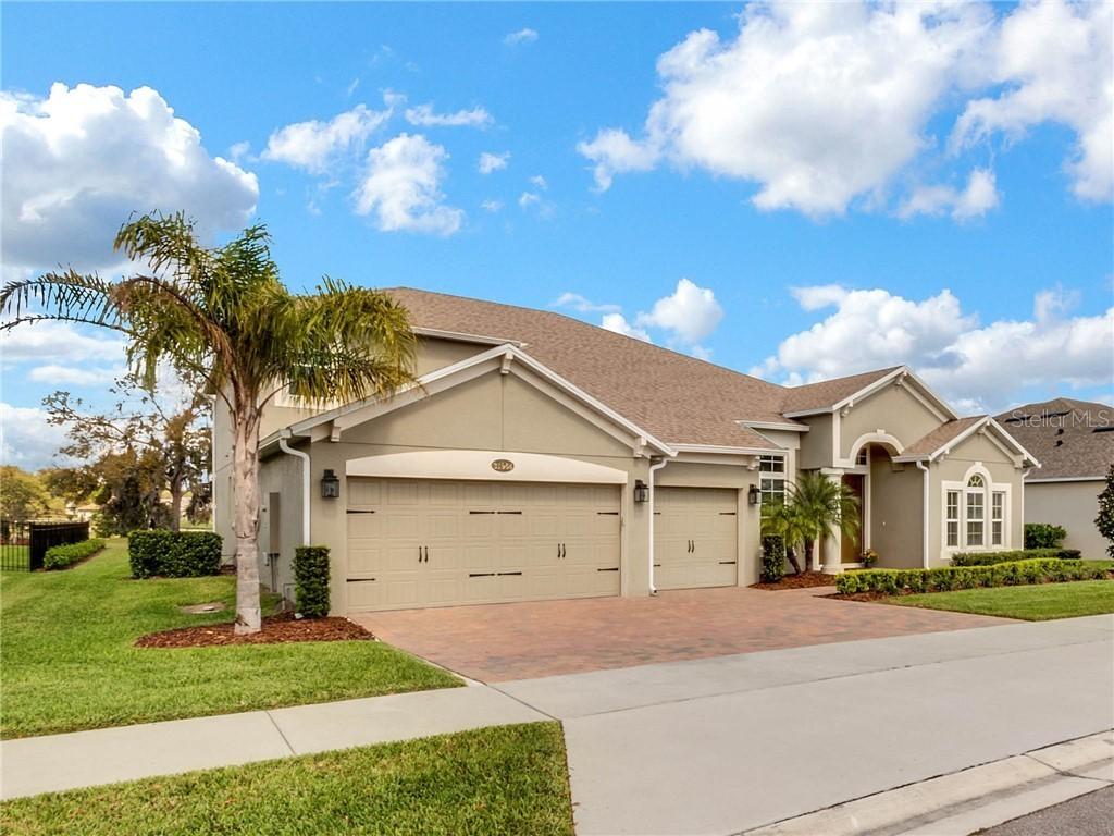 31964 Geoff Way, Sorrento, FL 32776