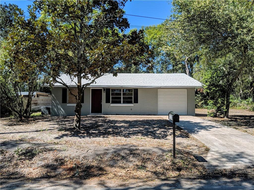 1331 N Rhodes St., Mount Dora, FL 32757