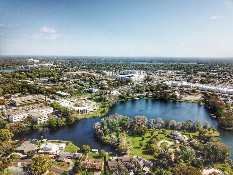 2133 Lake Dr., Winter Park, FL 32789