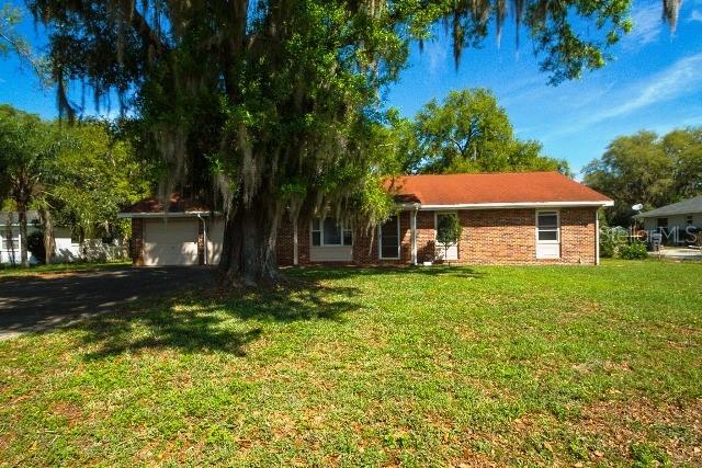 1616 Greenwood Rd., Lakeland, FL 33805