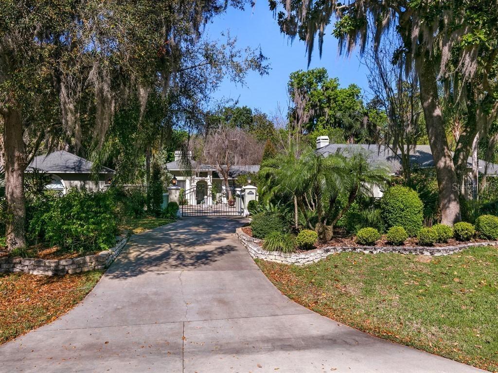 15831 Chestnut Ln., Tavares, FL 32778