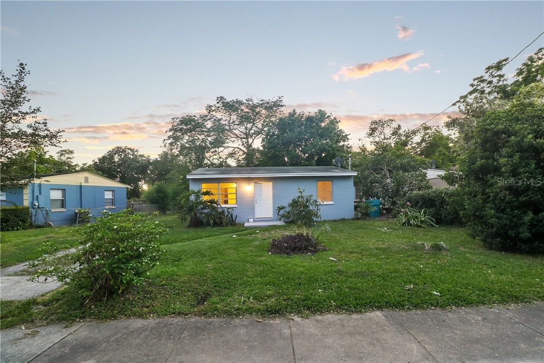 1718 Guinyard Way, Orlando, FL 32805