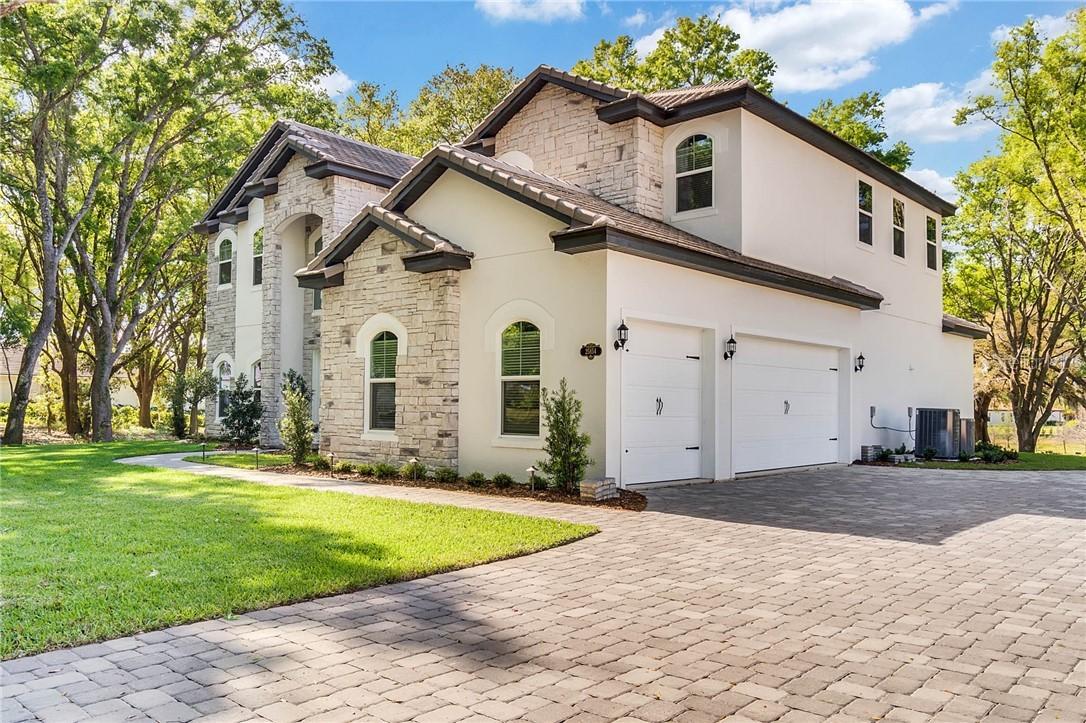 25854 Crossings Bluff Ln., Sorrento, FL 32776