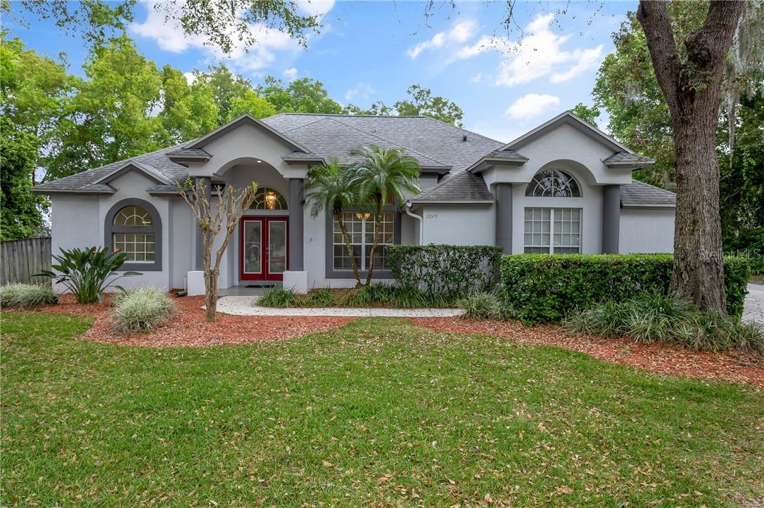 2049 Wembley Pl., Oviedo, FL 32765