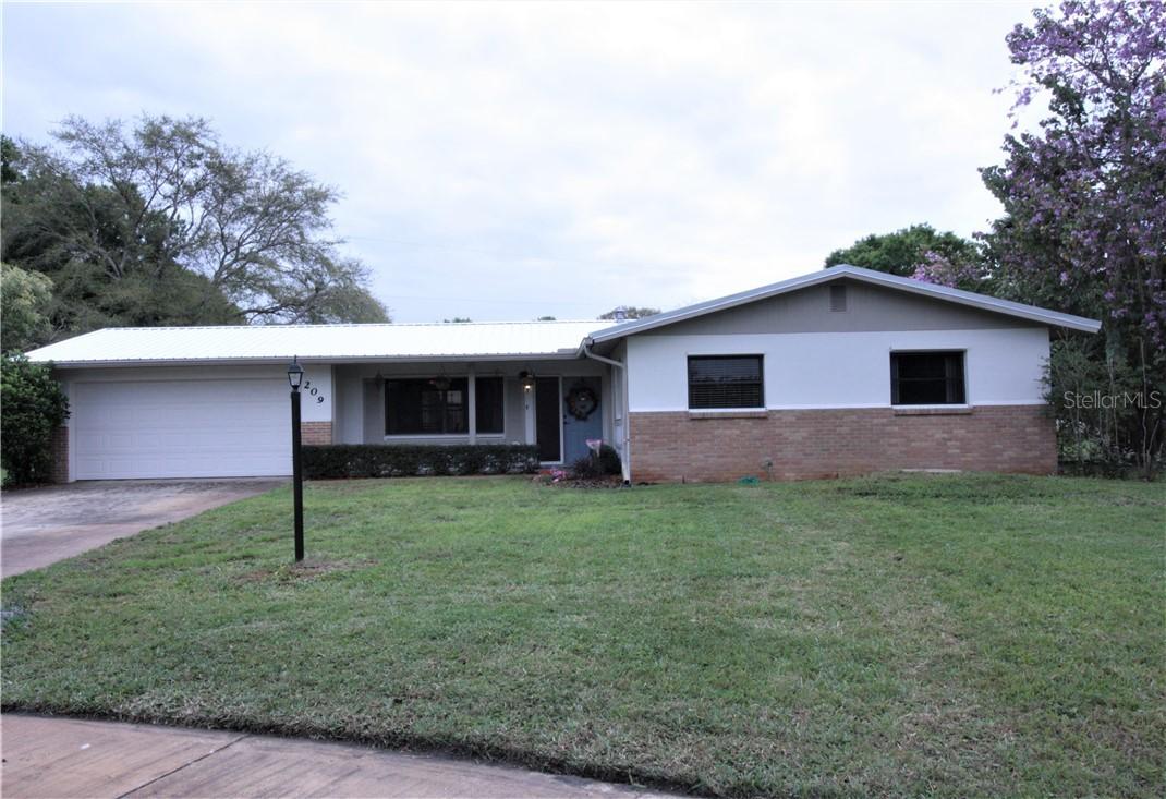 209 Ivanhoe Ct., Titusville, FL 32796