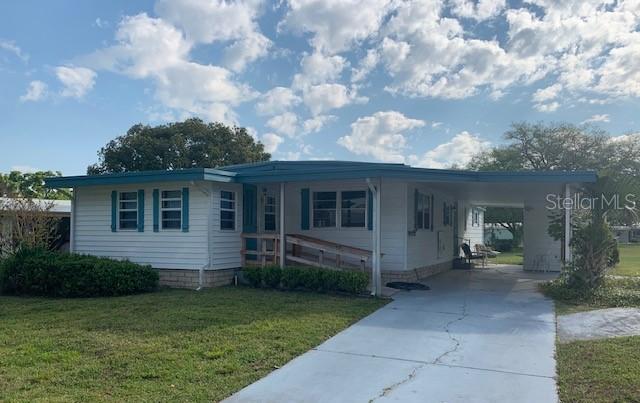 2121 Oak Grove Dr, Zellwood, FL 32798