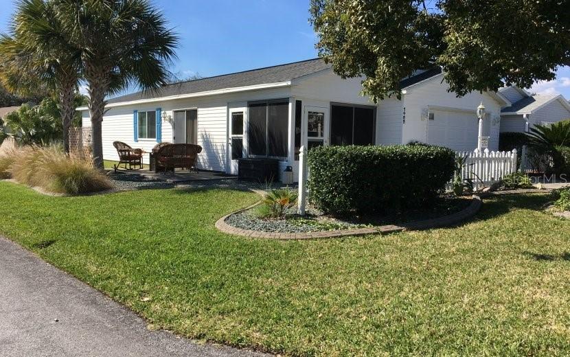 1402 Emilio Ct., The Villages, FL 32159