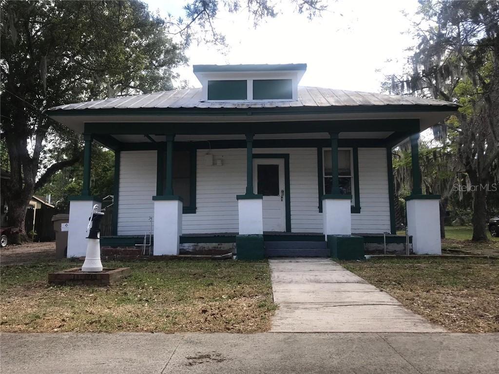 248 E Magnolia St., Groveland, FL 34736