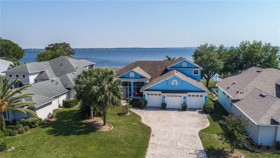 6298 Sailboat Ave., Tavares, FL 32778