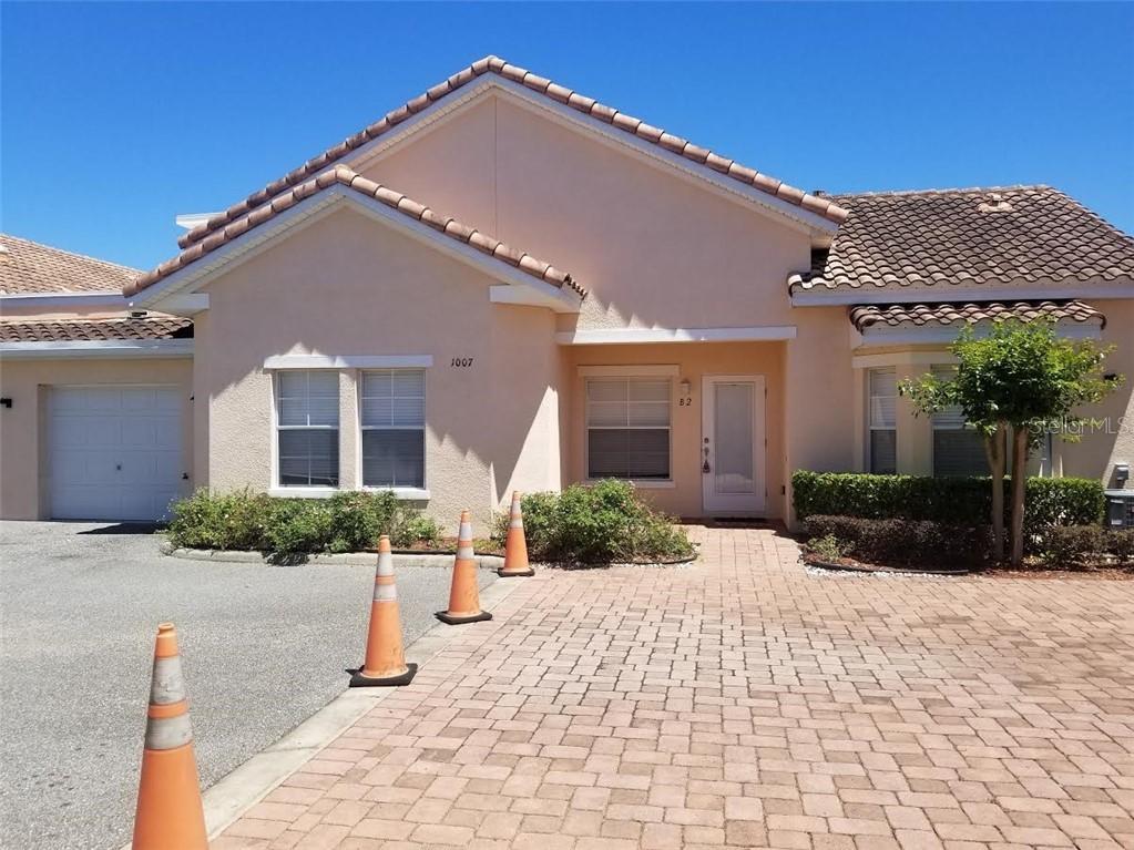 1007 David Walker Dr. #B-2, Tavares, FL 32778