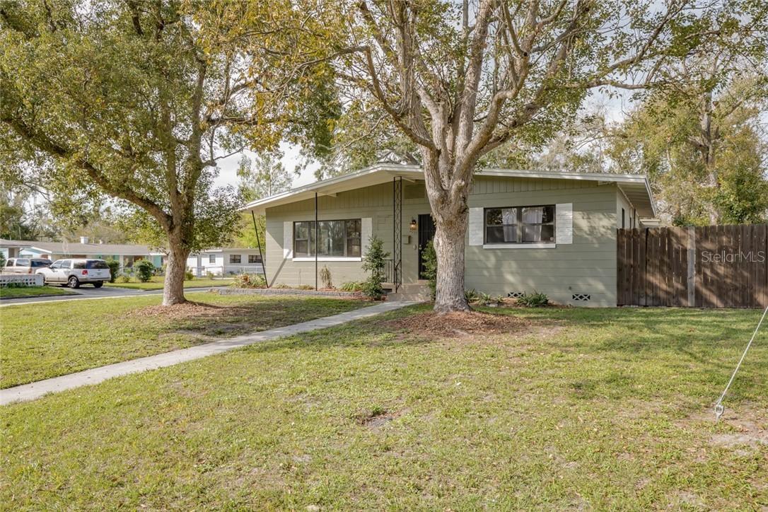 2035 Bentley St., Orlando, FL 32805