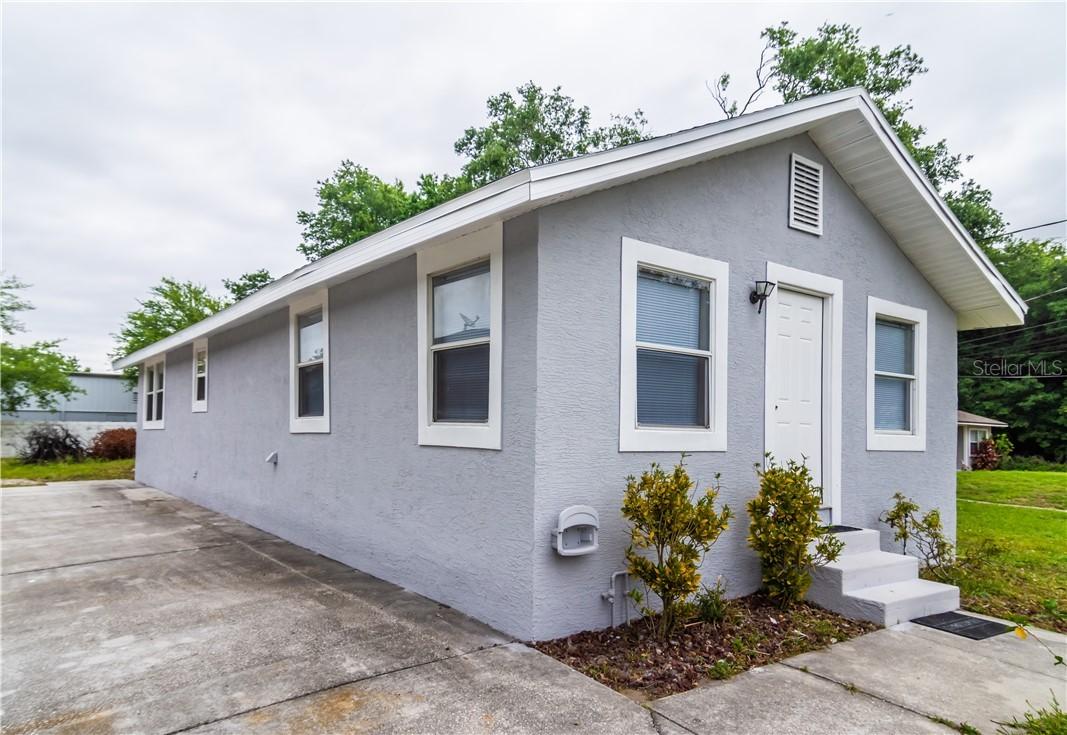 221 Cypress St., Orlando, FL 32824