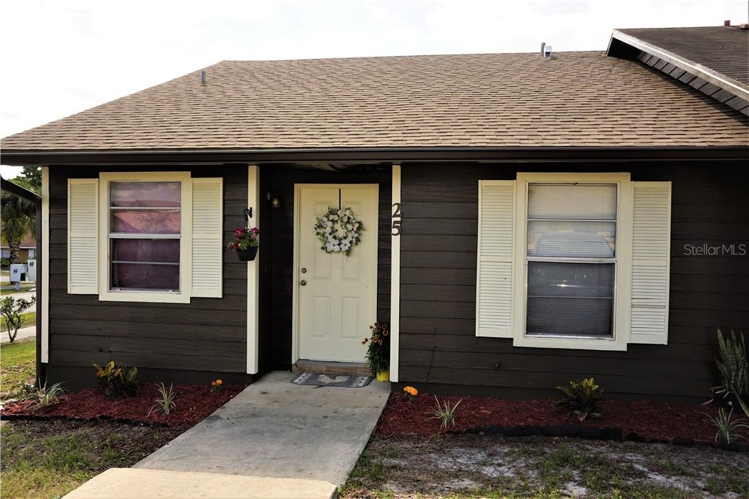 25 Sandalwood Ct., Oviedo, FL 32765
