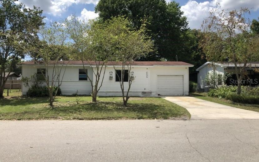 4521 Walnut St., Lakeland, FL 33813