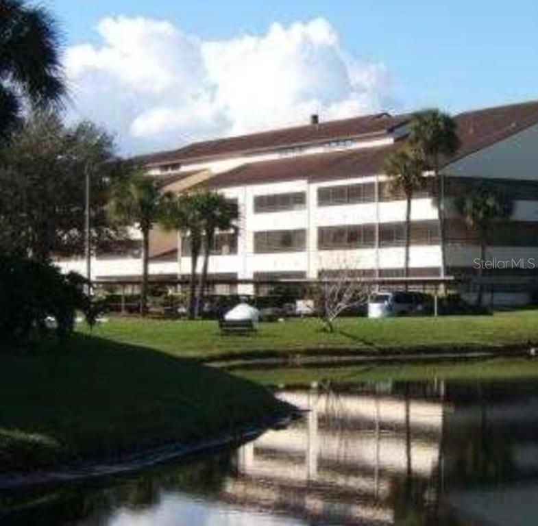 13610 S Village Dr. #4311, Tampa, FL 33618