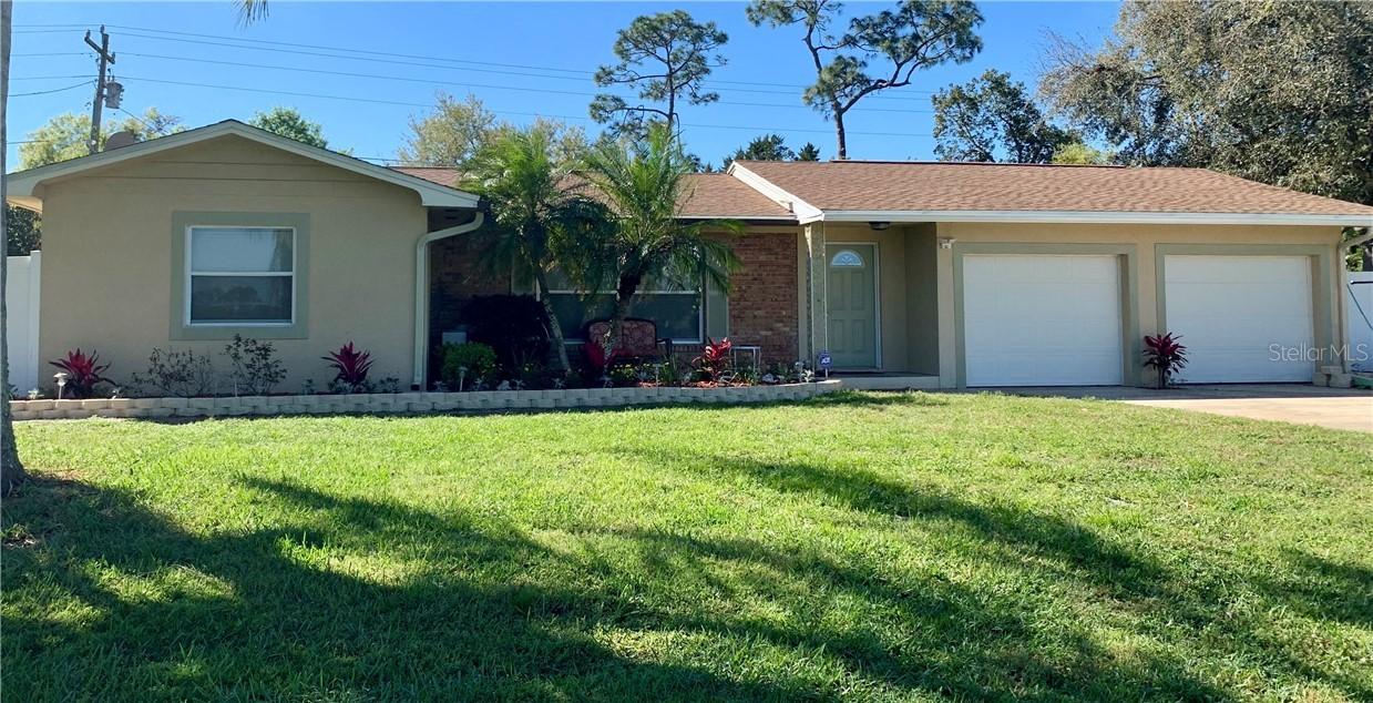 2004 Fairway Dr, Eustis, FL 32726