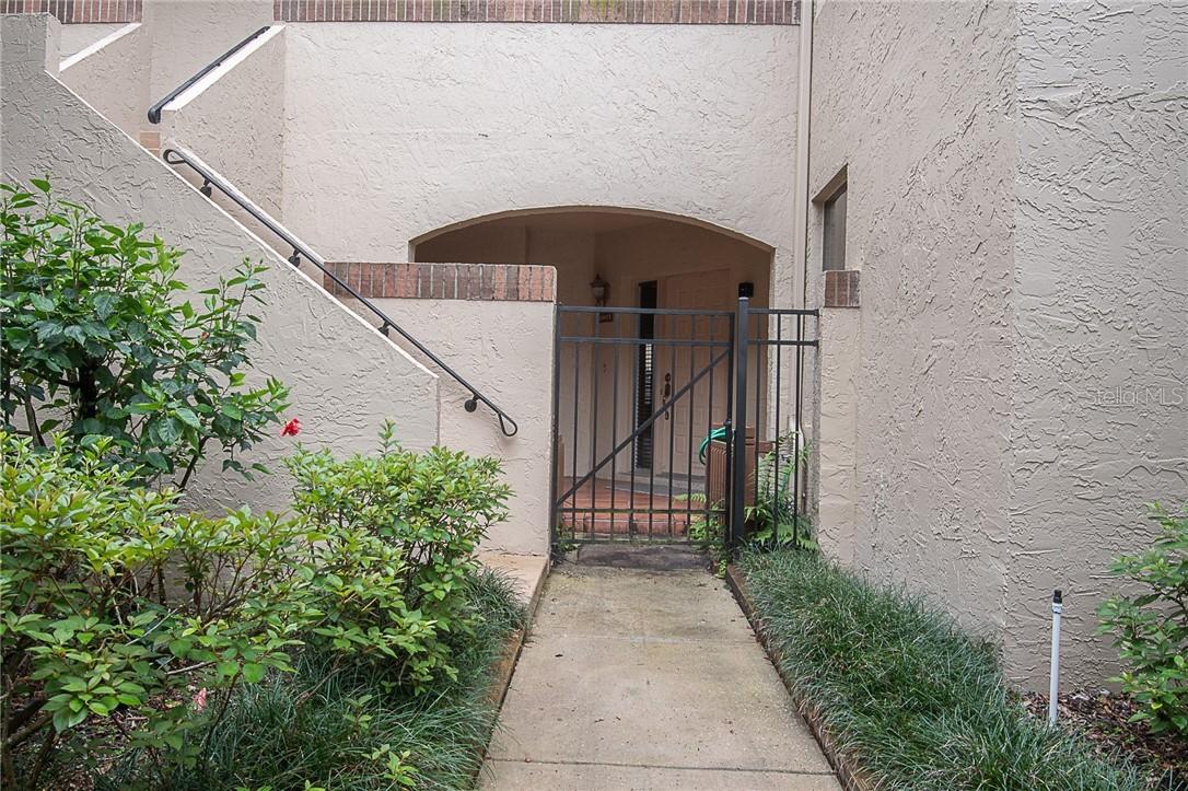 2903 Lake Pineloch Blvd. #12, Orlando, FL 32806