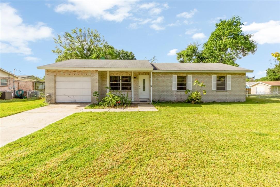 208 Connie Lee Ct., Lakeland, FL 33809
