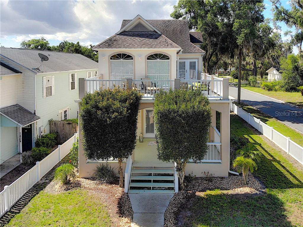 1402 E 9th Ave., Mount Dora, FL 32757